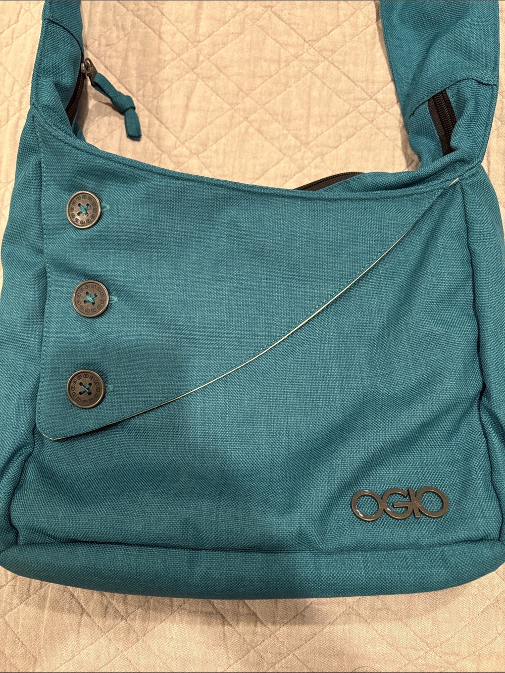 OGIO Teal Shoulder Crossbody Bag - Picture 2 of 4